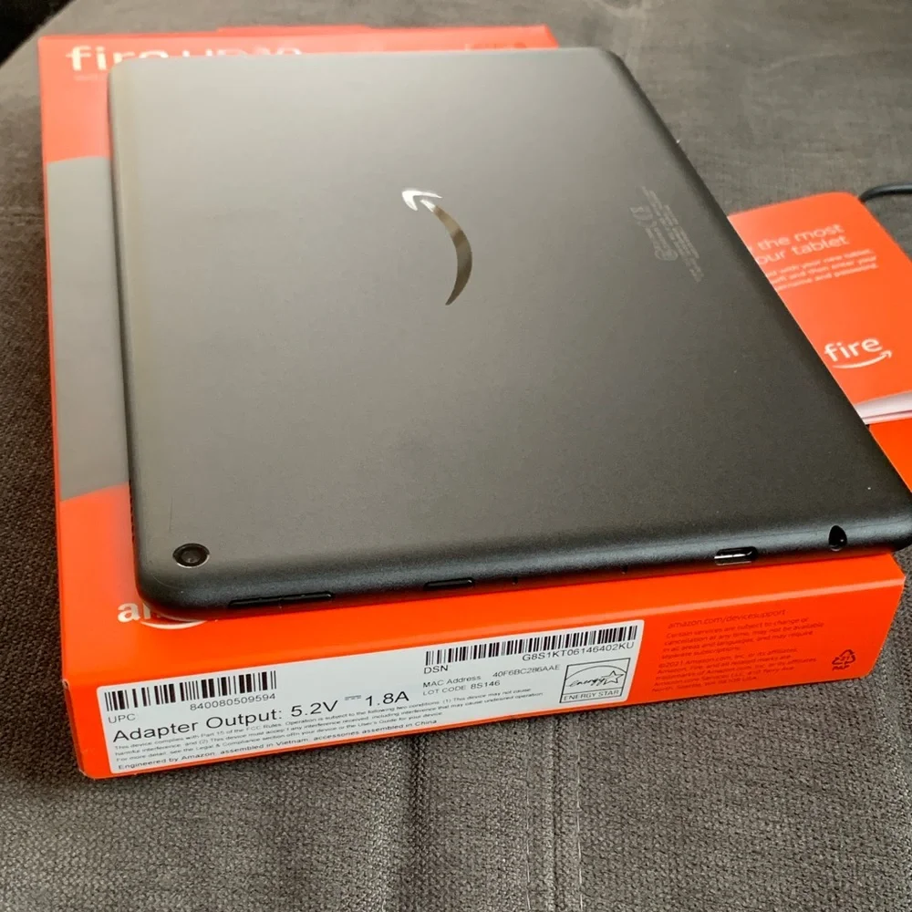 Amazon Fire HD10 (2021, 11th gen?) Tablet 32 GB 1080p
